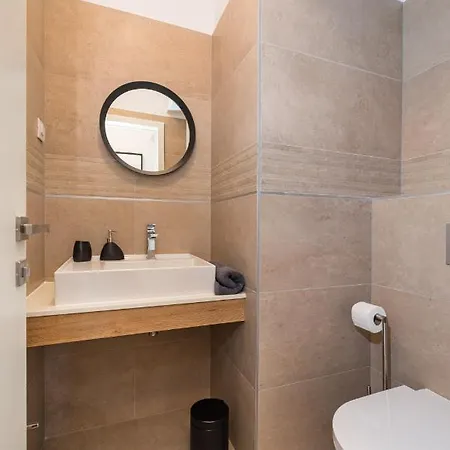 D-Apartment - With Garage And Balcony Zadar Exterior photo