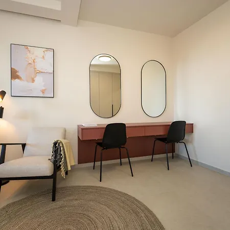 D-Apartment - With Garage And Balcony Zadar Exterior photo