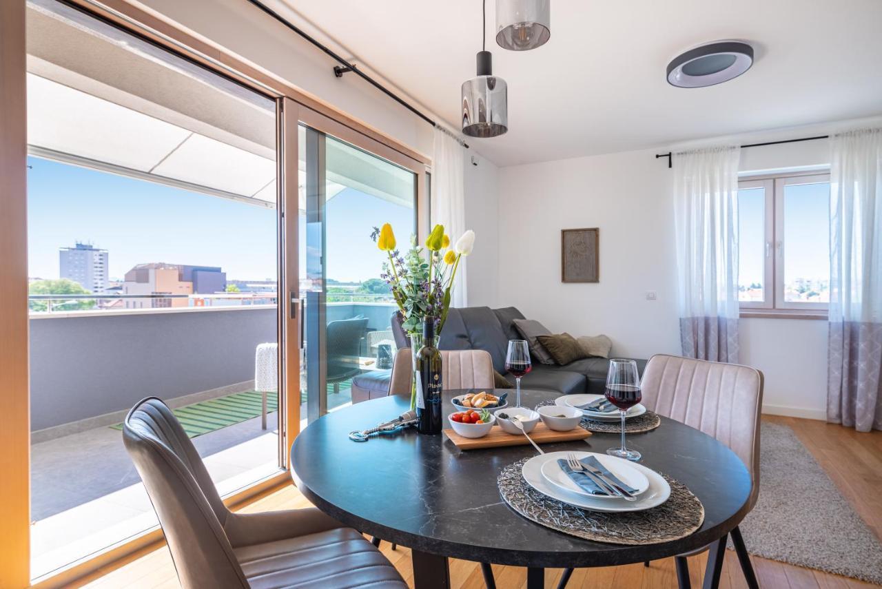 Apartamento D-apartment - With Garage And Balcony *