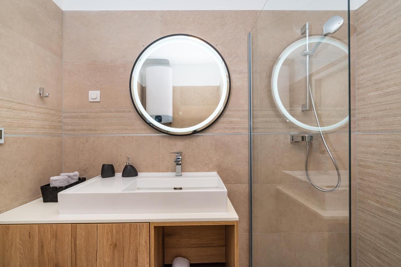 Apartamento D-apartment - With Garage And Balcony *