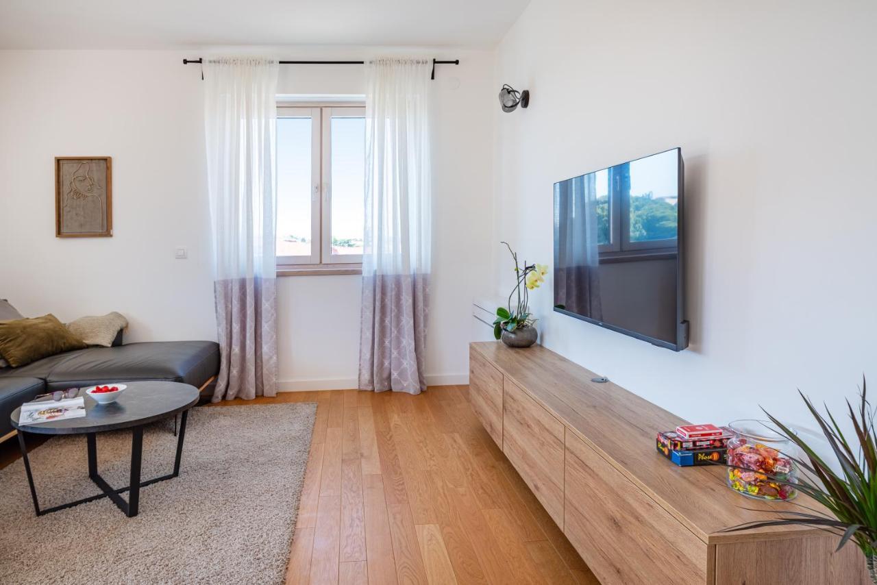Apartamento D-apartment - With Garage And Balcony