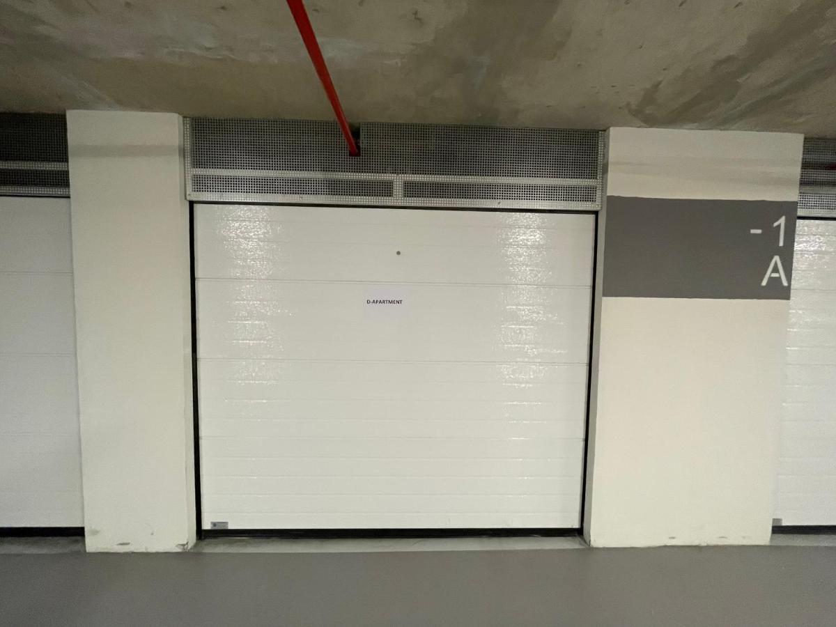 D-apartment - With Garage And Balcony