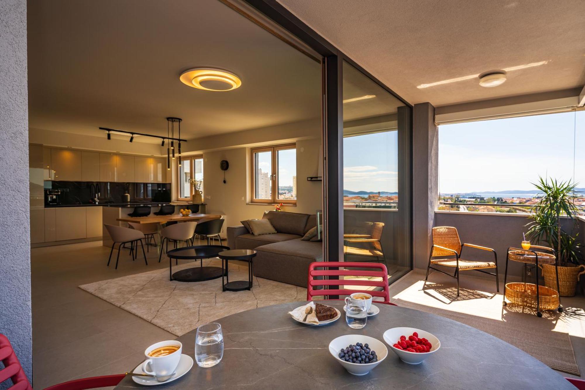 Apartamento D-apartment - With Garage And Balcony Zadar